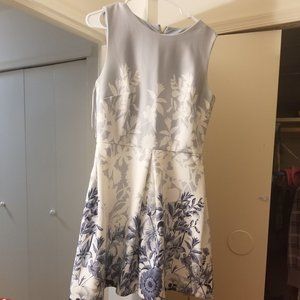 Blue floral dress with pockets